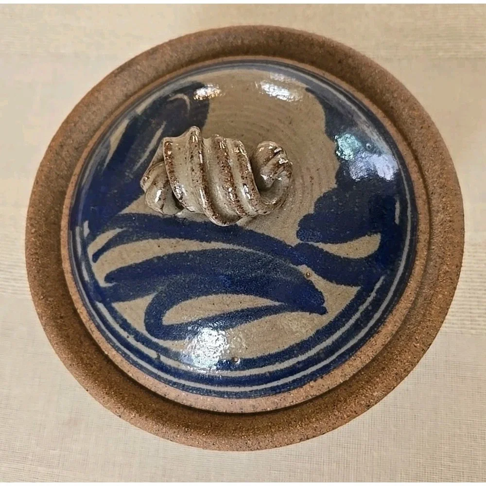 Potpourri Pottery this vintage